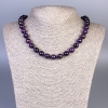 Violette Katzenaugen-Perlenkette, glatte Perlen, Durchmesser ca. 10 mm, Länge ca. 45 cm, mit Verschluss