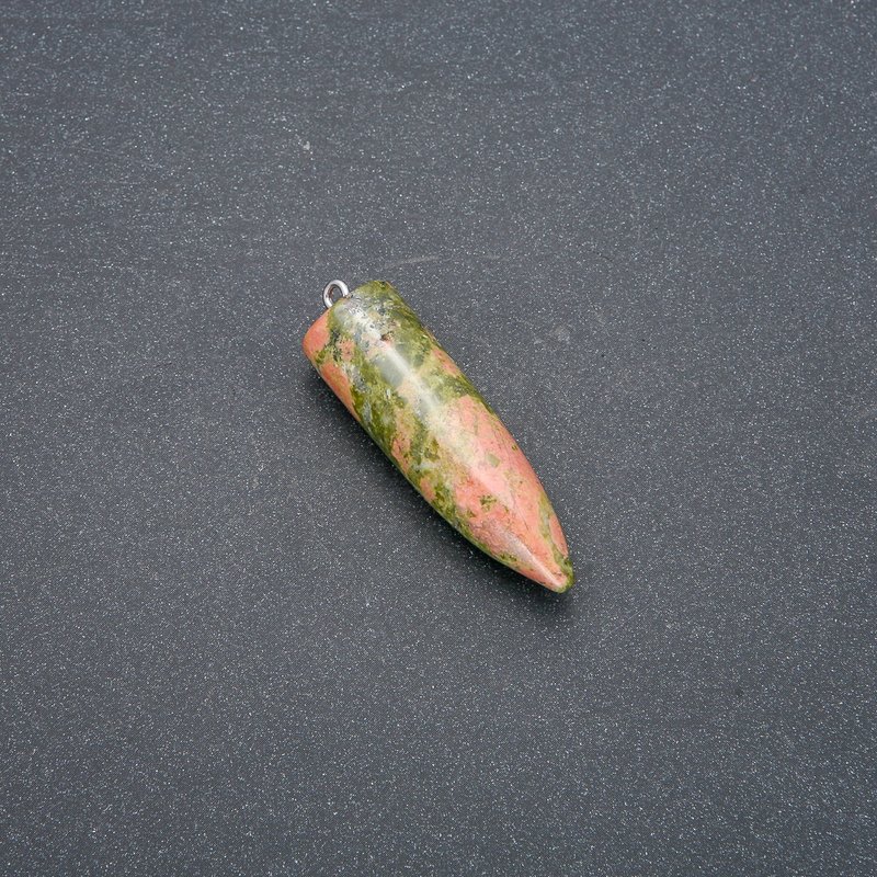 Kugelpendant aus Unakit, 13 x 40 x 45 mm (+-)