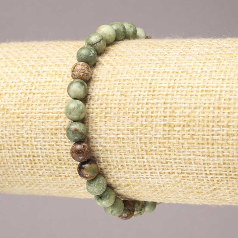 Elastisches Armband aus grünem Jaspis, glatte Kugeln, Durchmesser 6 mm+
